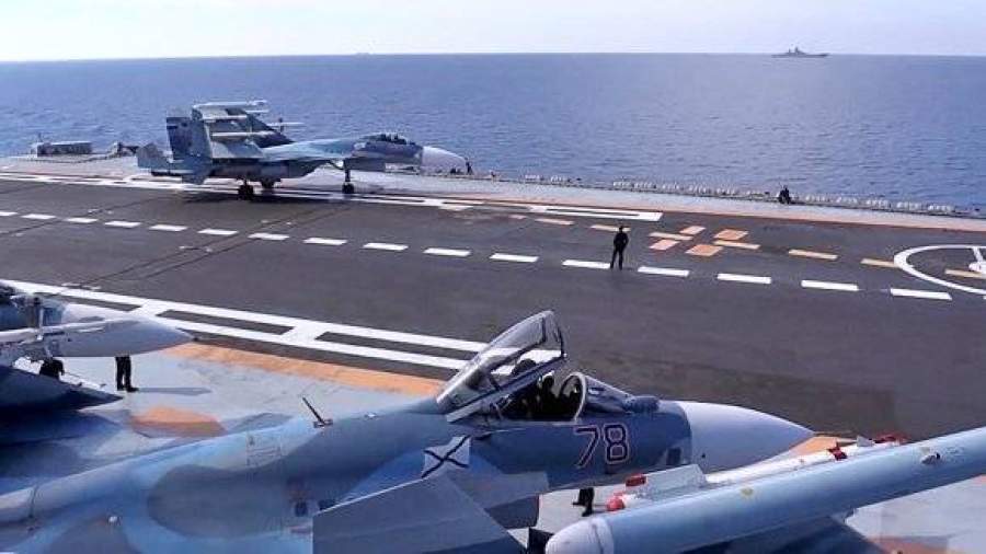 Истребитель Су-33 потерпел аварию при посадке на «Адмирала Кузнецова»