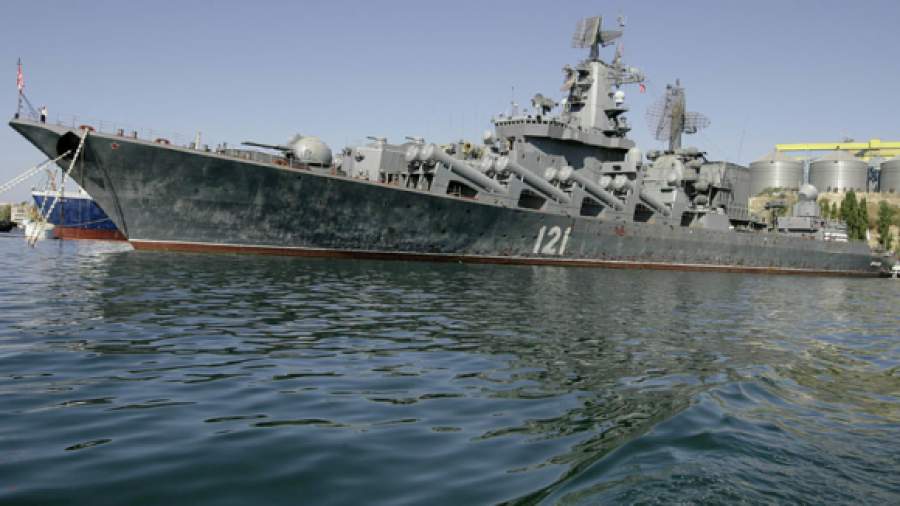 СМИ: Турция направила две подлодки к крейсеру «Москва» возле Сирии