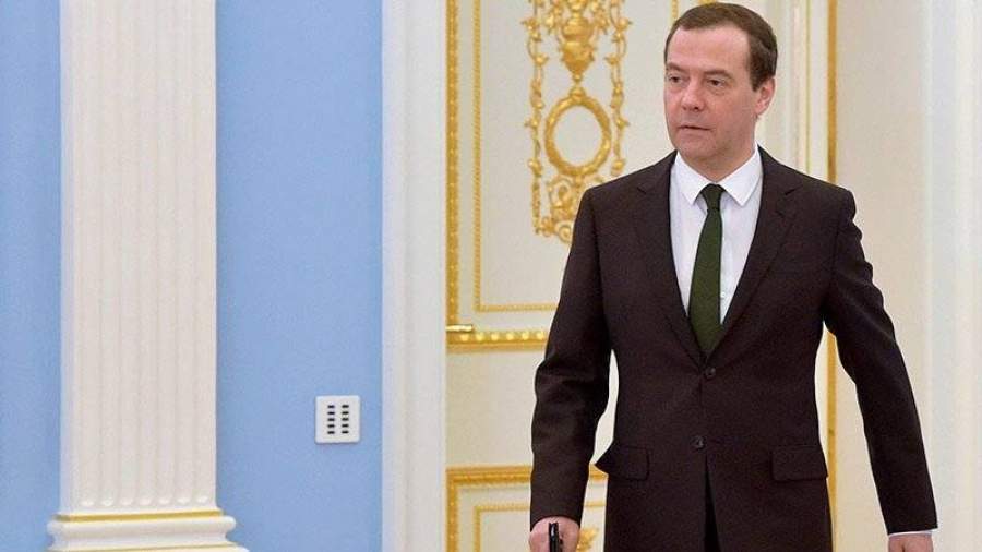 Медведев подал декларацию о доходах