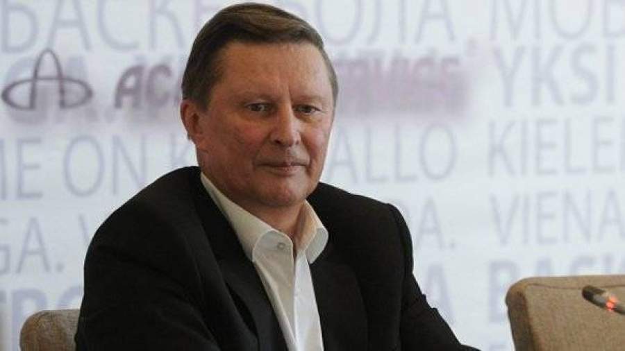 Путин отставил Иванова с должности главы администрации президента
