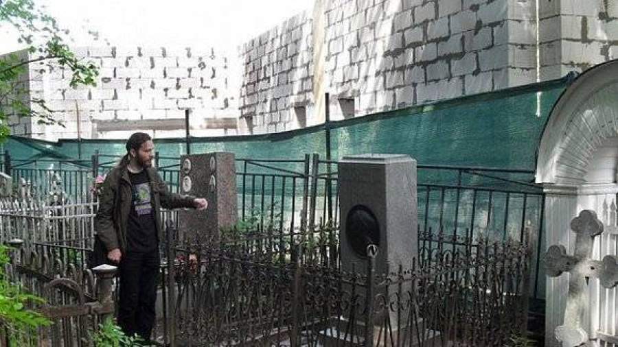 Есть ли жизнь на кладбище, решит районный суд