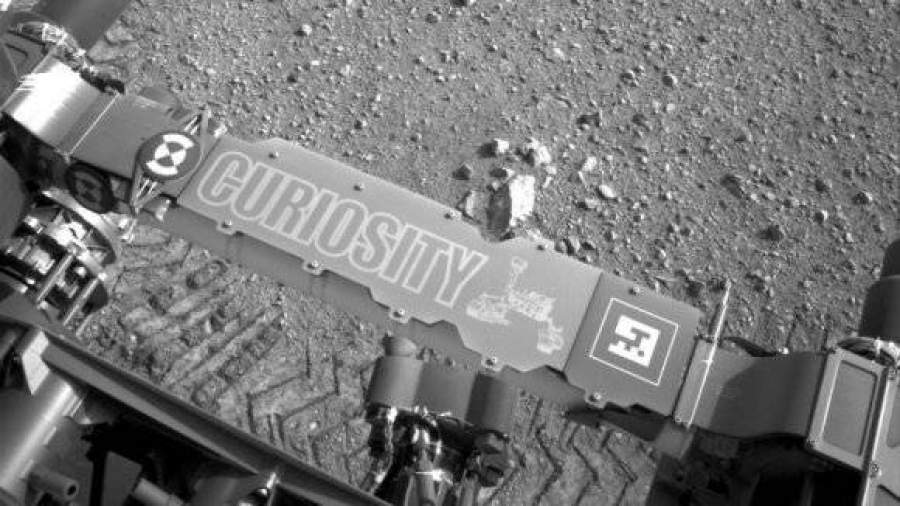 Марсоход NASA обнаружил пересохший ручей