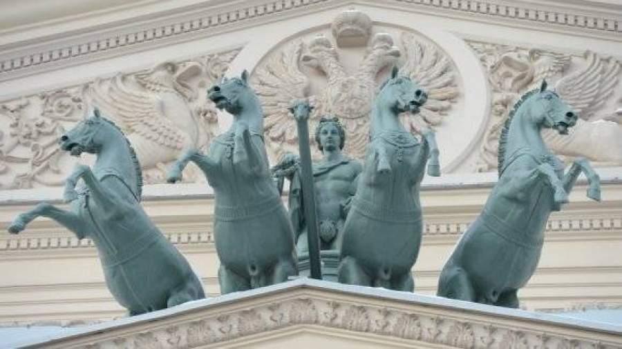 Владимир Урин нашел в Большом театре 180 млн рублей