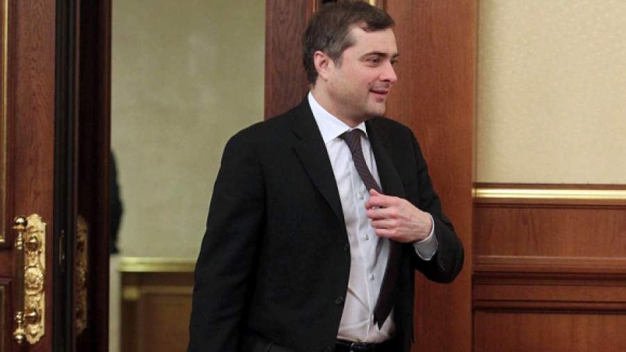 Вице-премьер Владислав Сурков подал в отставку