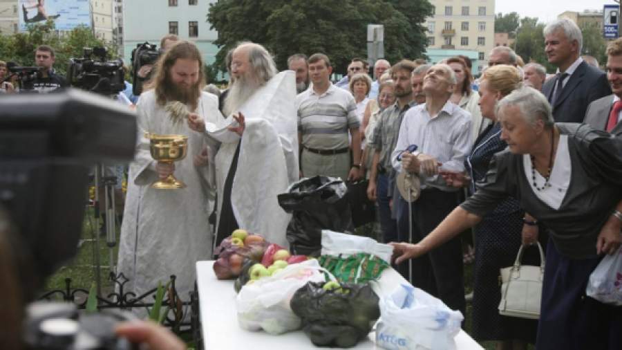 Яблочный Спас в Москве отметят на пешеходных зонах