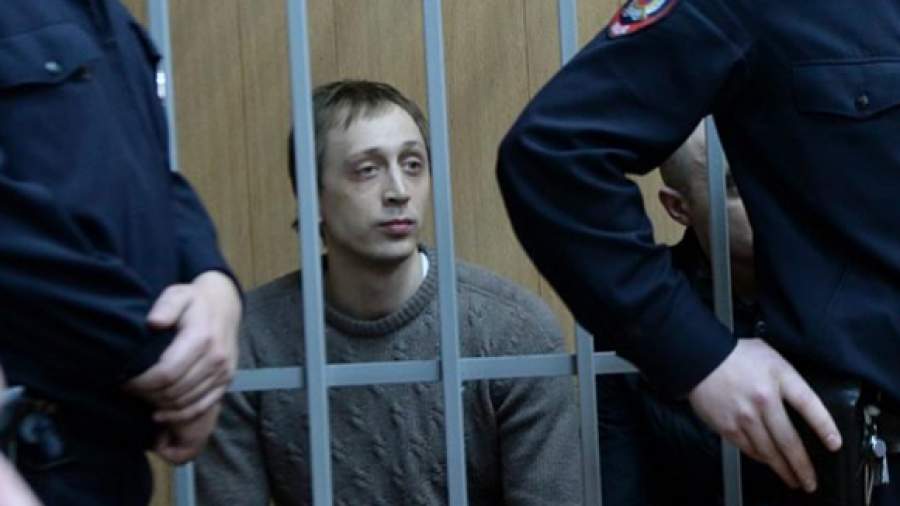 Артисты ГАБТа надеются на «справедливый» приговор Дмитриченко