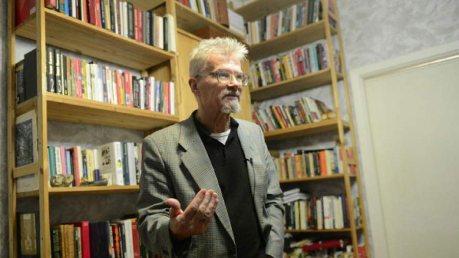 Лимонов: «Нобелевскую премию сегодня вручают всем подряд»