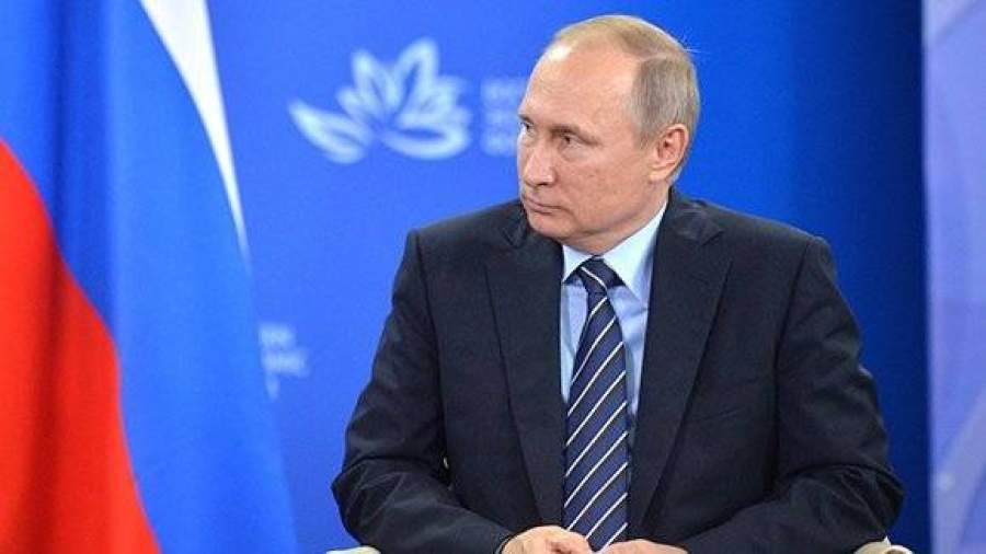 Путин стоял у истоков продажи 19,5% «Роснефти», сообщил Сечин