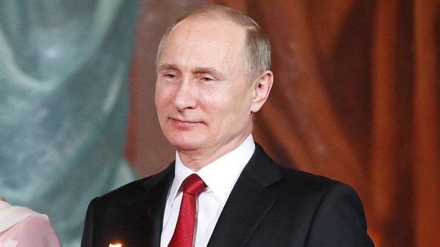 Путин поздравил всех россиян с Пасхой