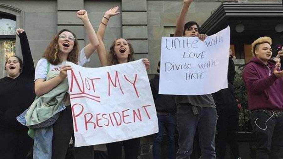Акция против Трампа в Портленде обернулась массовыми беспорядками