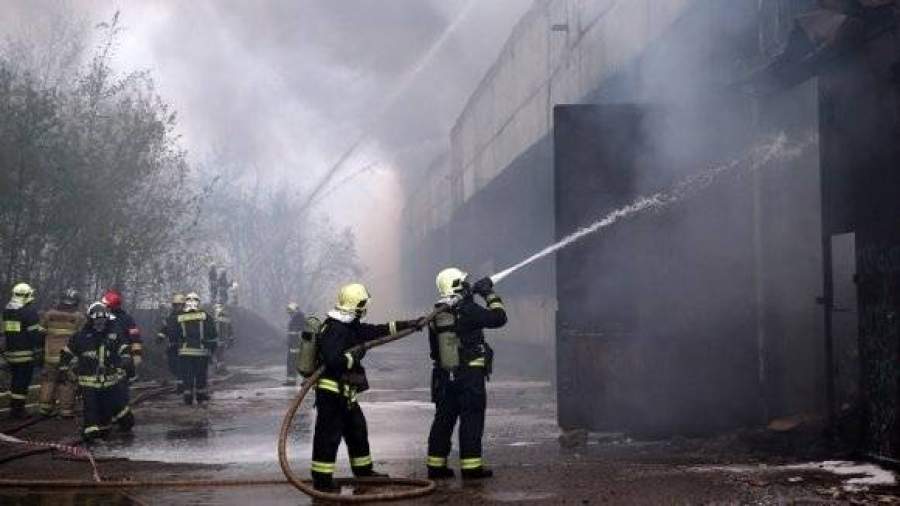 Пожар на складе на Алтуфьевском шоссе в Москве унес жизни 17 человек