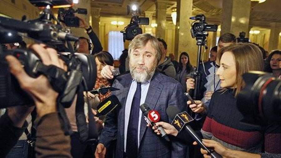 Депутат призвал Порошенко закончить войну в Донбассе