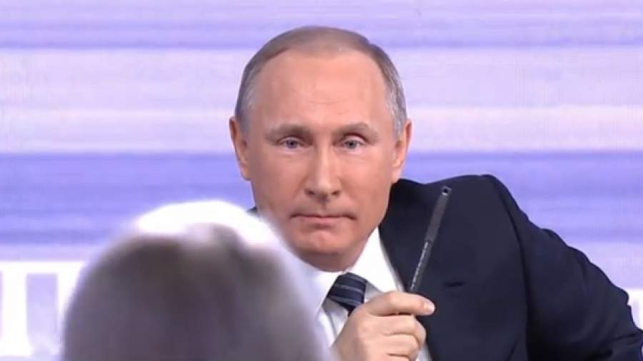Путин сравнил нефтяную отрасль с курицей, несущей золотые яйца