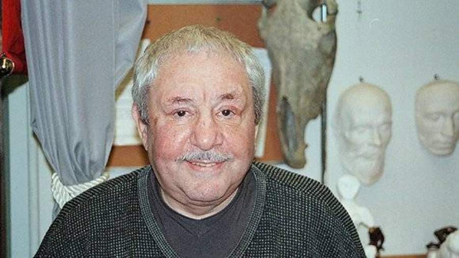 Умер скульптор Эрнст Неизвестный