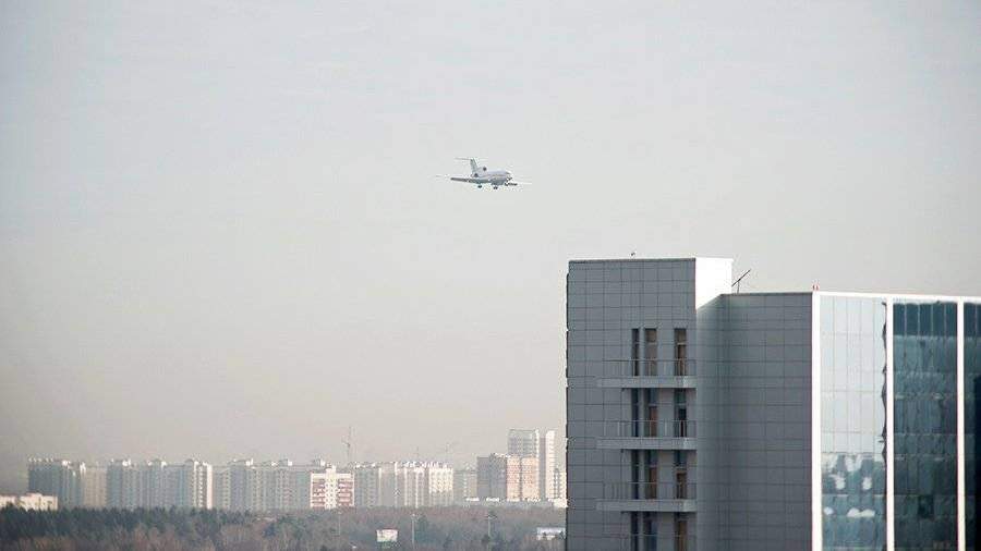 В новом центре управления авиаполетами в российской столице обнаружили дыры в крыше