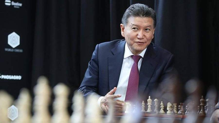 Президент ФИДЕ намерен помирить народы