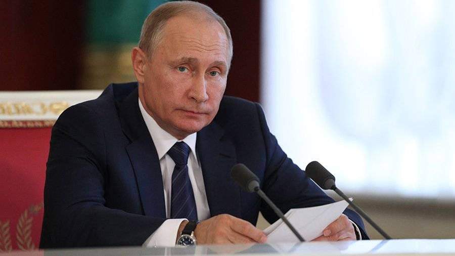 Владимир Путин выразил сожаления после смерти людей в ДТП в Баварии Владимир Путин выразил сожаления после смерти людей в ДТП в Баварии