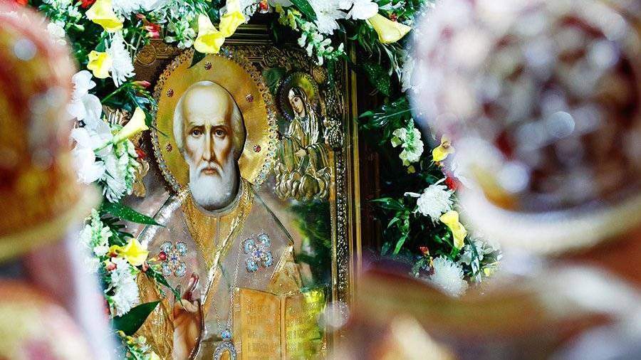 Фото иконы николая чудотворца в церкви