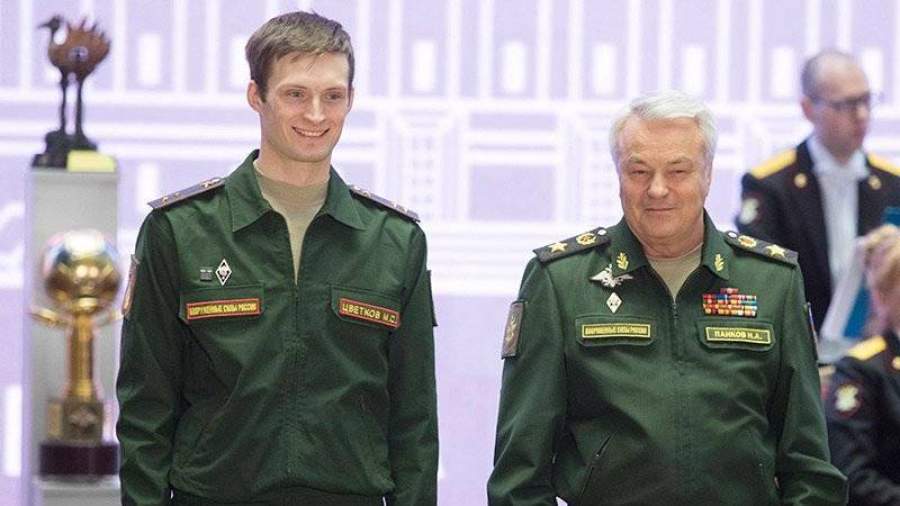 Максим Цветков: «Поддерживаю объединение групп Гросса и Падина»