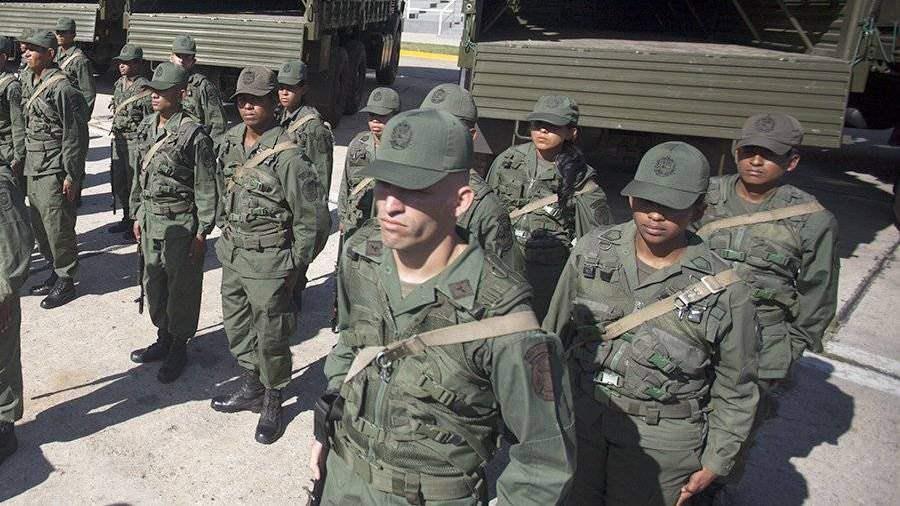 При нападении на военную базу в Венесуэле есть жертвы и раненые
