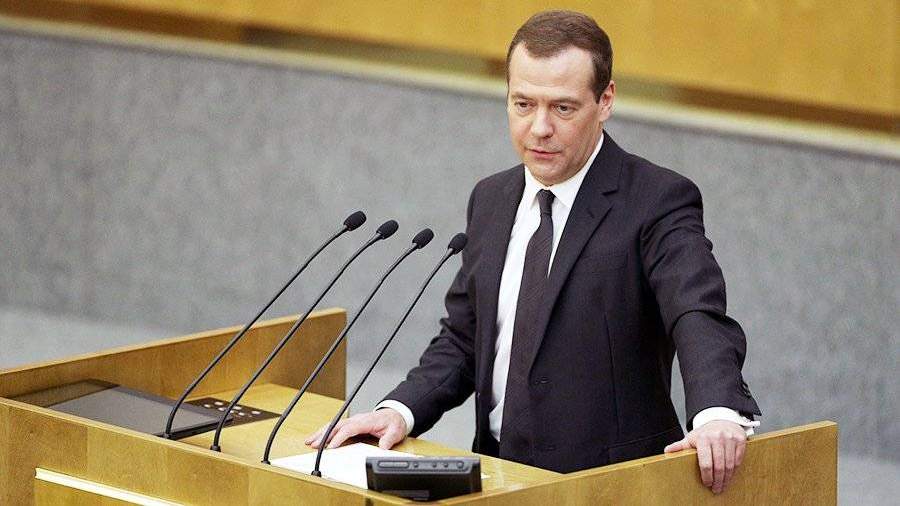 Медведев высказался за укрепление сотрудничества с Турцией