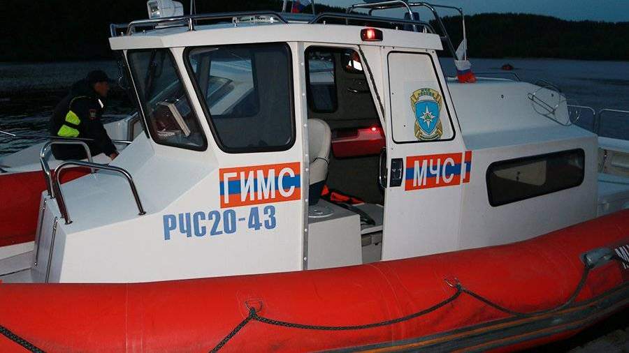 В Челябинской области 5 человек погибли во время рыбалки на водохранилище В Челябинской области 5 человек погибли во время рыбалки на водохранилище