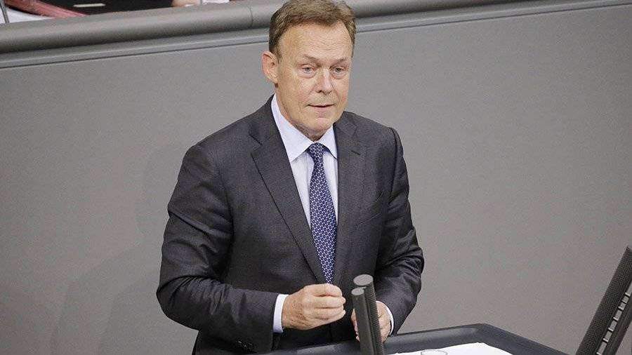 В Бундестаге посоветовали ограничить время пребывания на посту канцлера