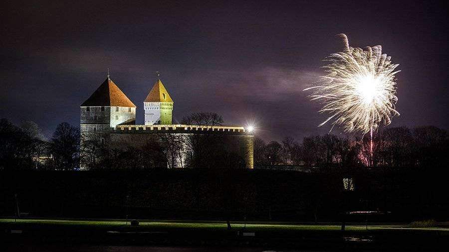 Эстонцы в Новый год услыхали патриотическую песню вместо гимна