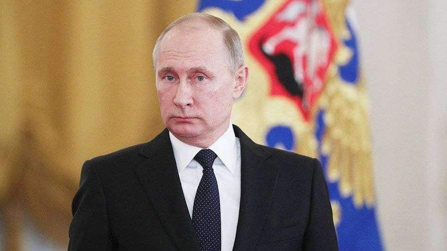Путин поведал, что не размышляет о своем месте на страницах истории Путин поведал, что не размышляет о своем месте на страницах истории