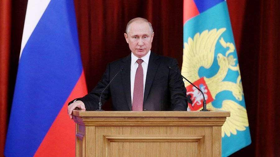 Путин отменил госпошлины за восстановление утраченных при ЧП документов
