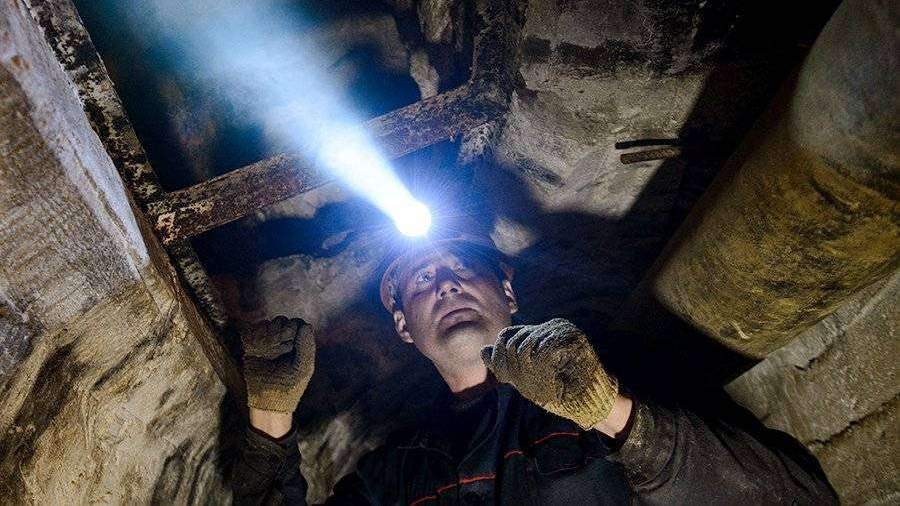 В Забайкалье приостановят работу рудника с бастующими шахтерами
