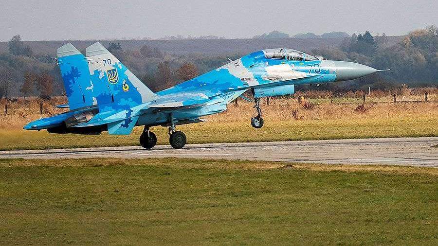 Razbivshijsya Na Ukraine Istrebitel Su 27 Byl Neprigoden Dlya Poletov Novosti Izvestiya 18 10 2018