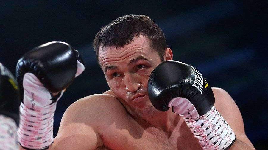 Боксер Лебедев оценил поединок Харитонова и Родригеса
