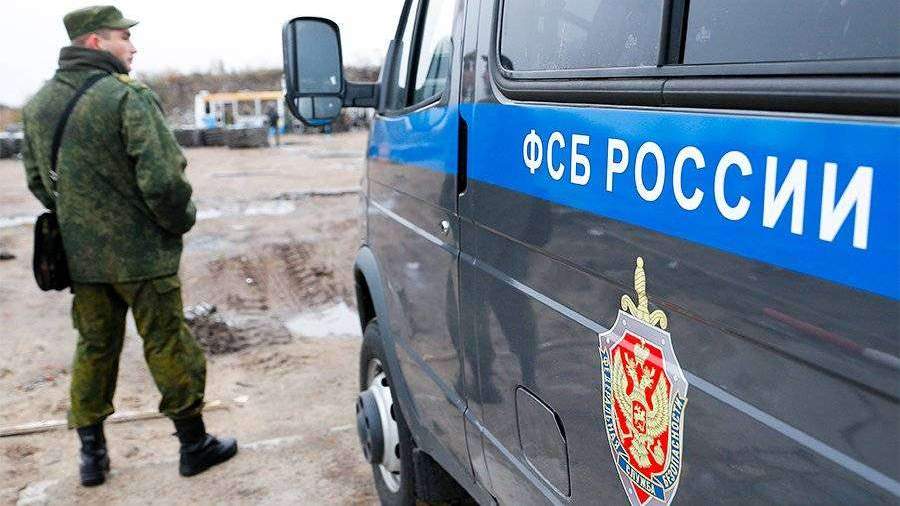 ФСБ задержала в Крыму подозреваемого в участии в украинском НВФ
