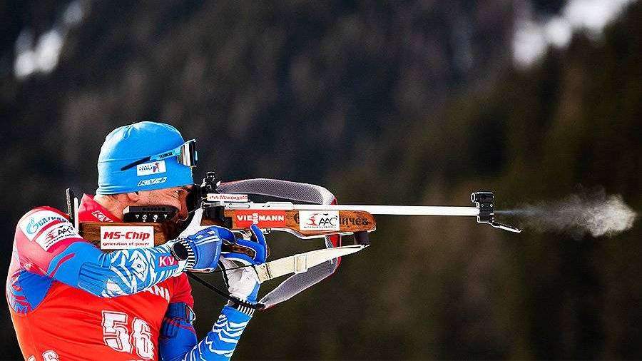 Россиянин Логинов завоевал бронзу в гонке преследования на ЧМ в Италии
