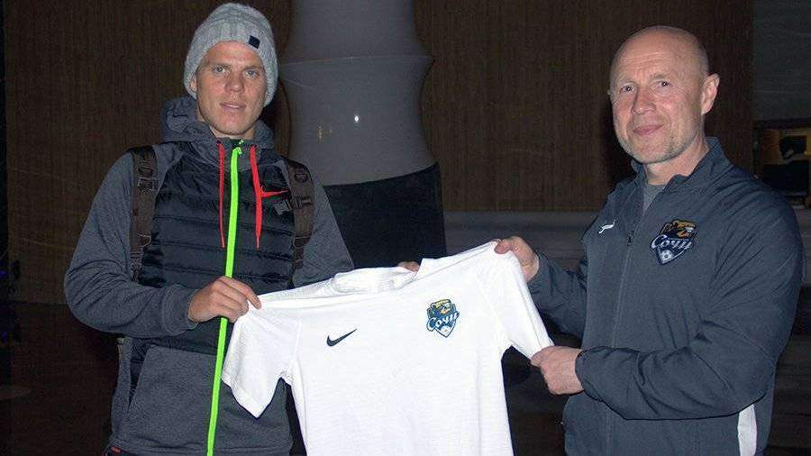 ФК «Сочи» официально объявил об аренде Кокорина до конца сезона
