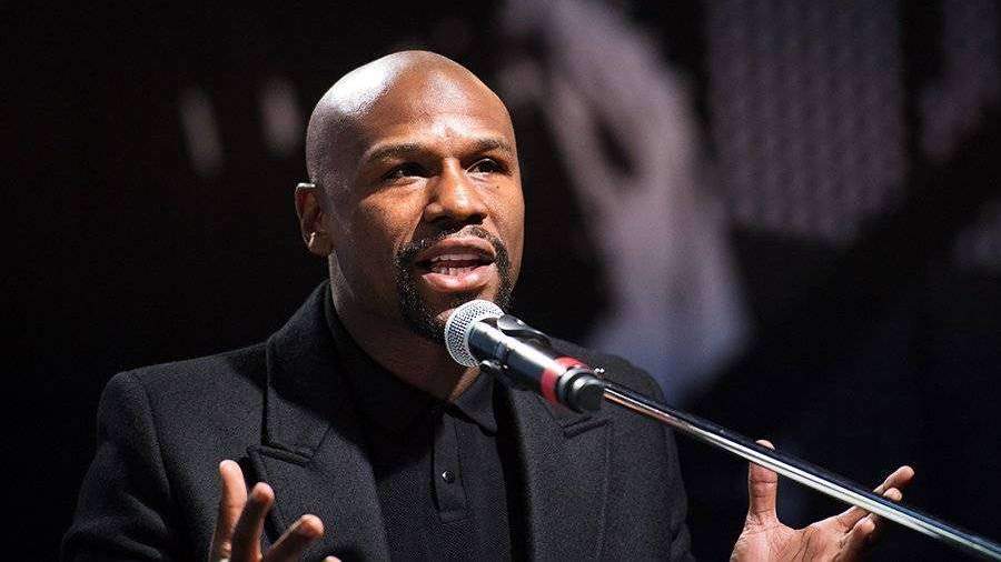 Мейвезер подтвердил проведение поединка с Нурмагомедовым
