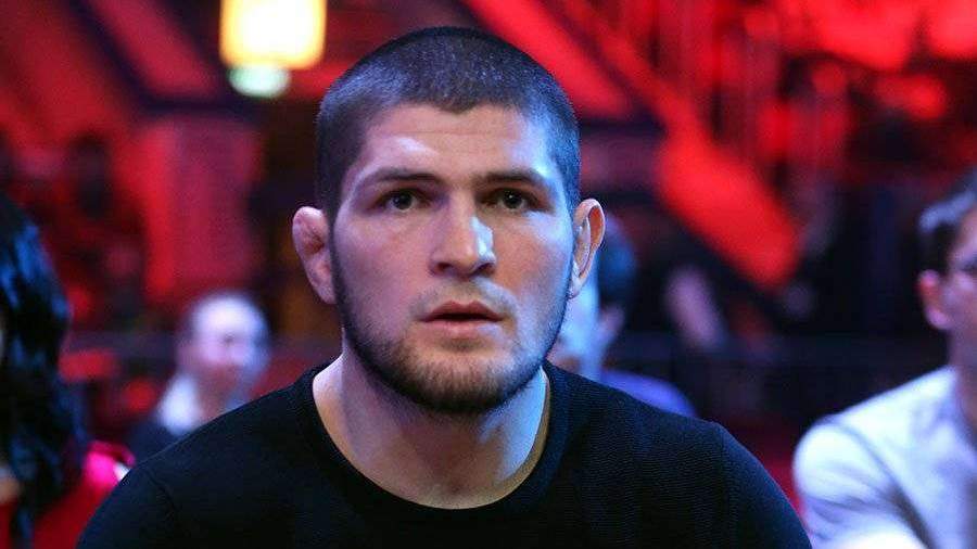 Нурмагомедов вернулся в Россию из США на фоне распространения COVID-19