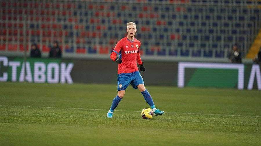 Исландский футболист ЦСКА отправил беременную девушку домой