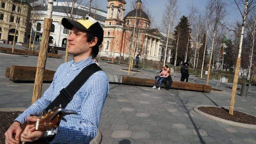 Гидрометцентр сообщил о рекорде тепла в Москве