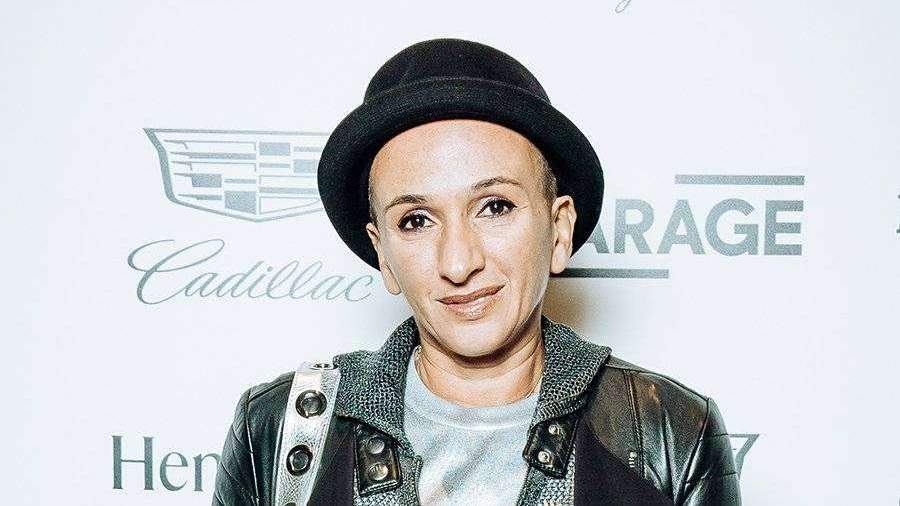 Прилетевшую из Италии художницу Айдан Салахову отправили на карантин