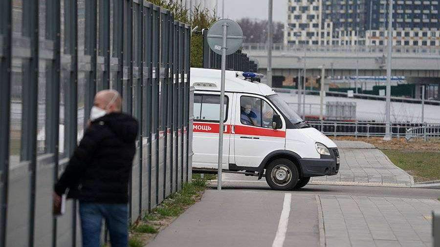 Лечивший людей с коронавирусом врач-рентгенолог умер в больнице на Кубани
