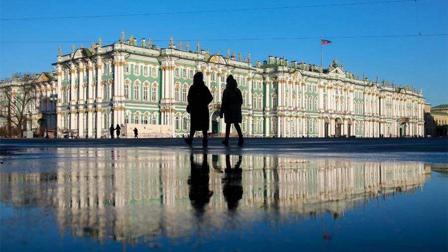 В Санкт-Петербурге продлили режим ограничений до 12 мая