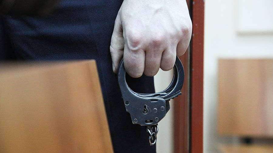 В Подмосковье арестовали двух напавших на полицейского грабителей
