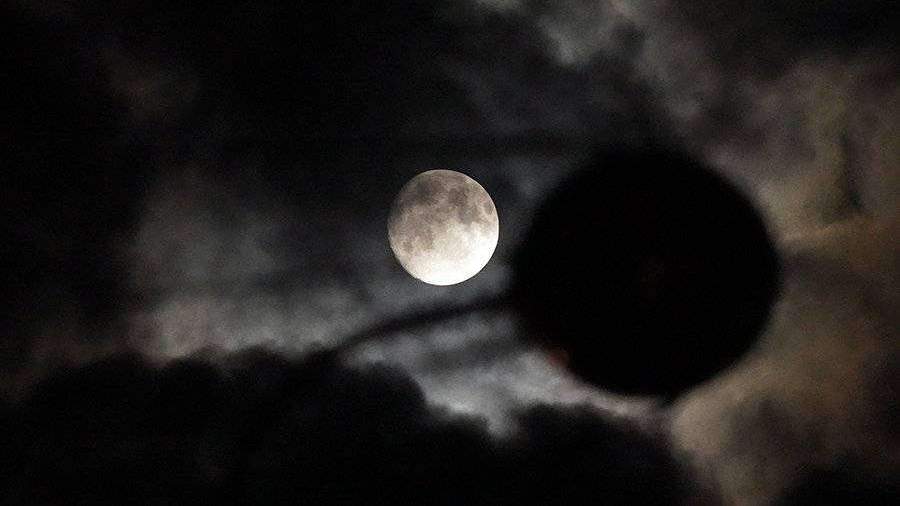 В «Роскосмосе» оценили потенциал сотрудничества с США по освоению Луны