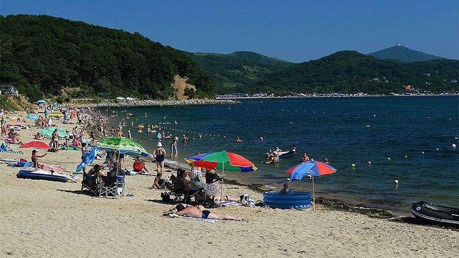 Пляжи и отели у моря закроют в Приморье из-за коронавируса