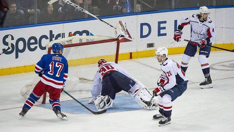 НХЛ возобновит сезон с плей-офф в формате из 24 клубов
