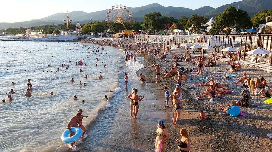 Названы наиболее популярные у россиян туристические города в августе