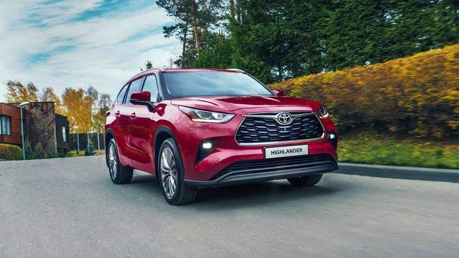 Автомобиль Toyota Highlander