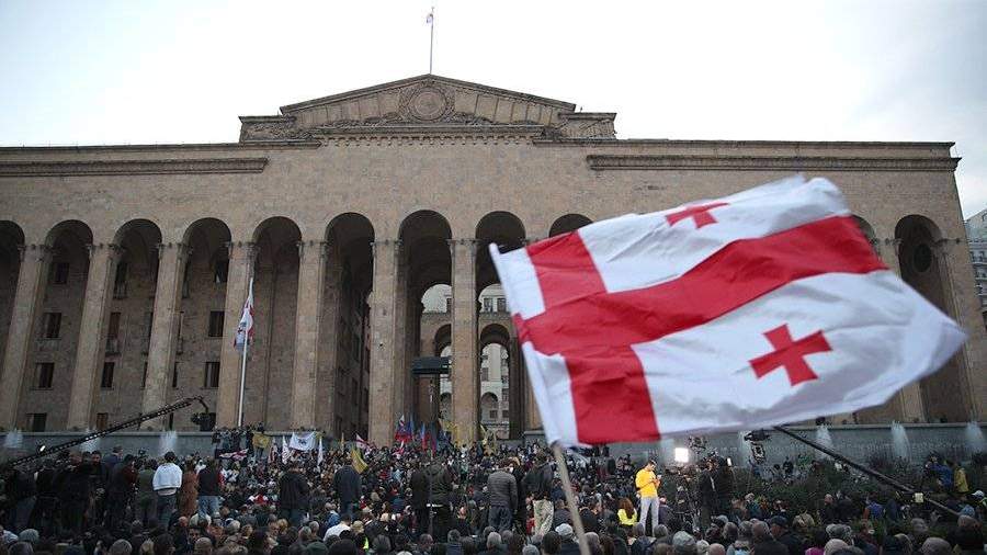Оппозиция в Грузии пообещала проводить ежедневные акции протеста | Новости | Известия | 01.11.2020